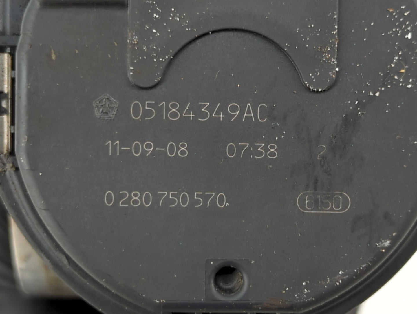 2011-2022 Jeep Grand Cherokee Throttle Body P/N:05184349AE 05184349AD Fits OEM Used Auto Parts - Oemusedautoparts1.com