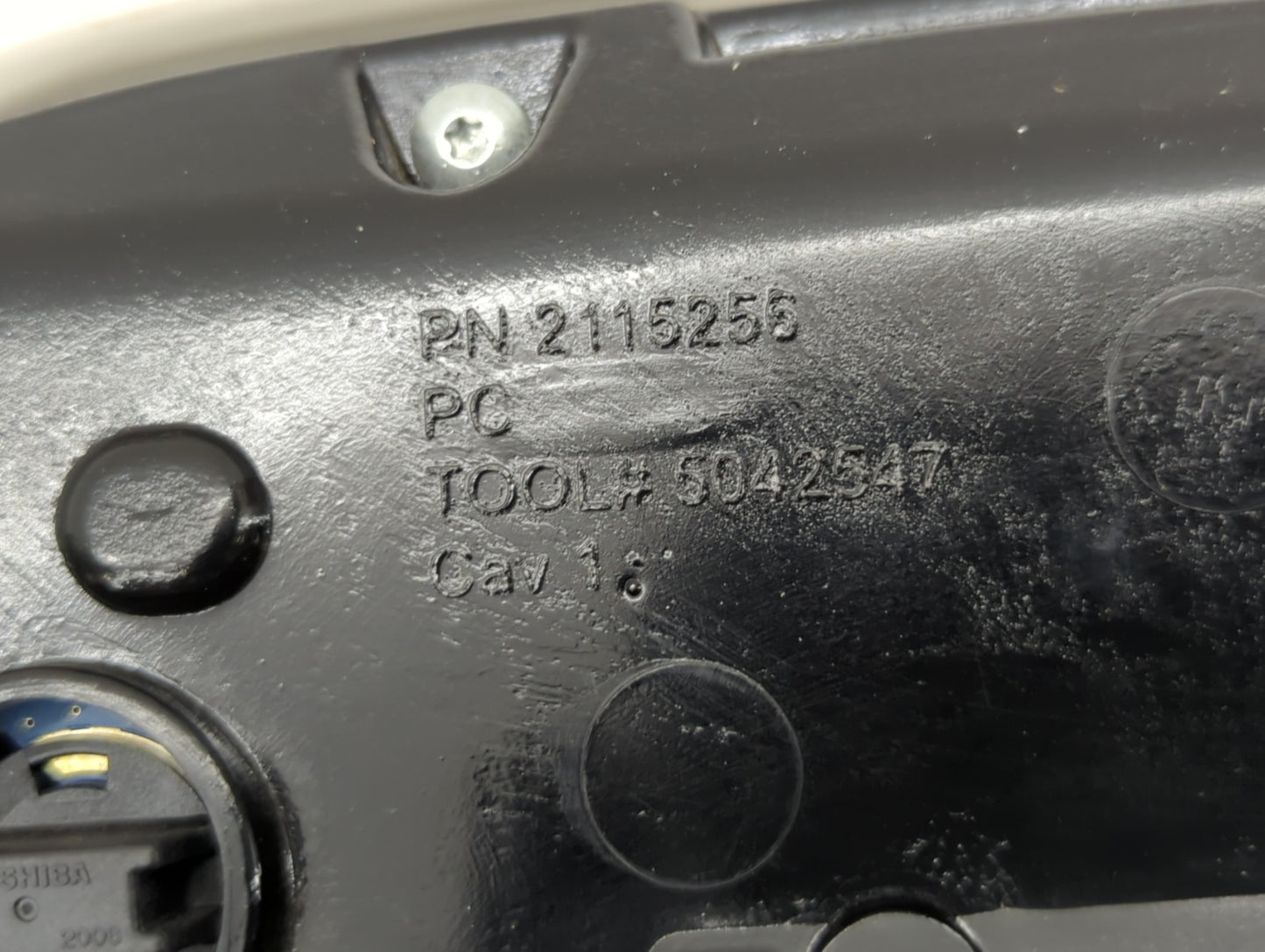 2011-2022 Jeep Grand Cherokee Overhead Roof Console Grey - Oemusedautoparts1.com