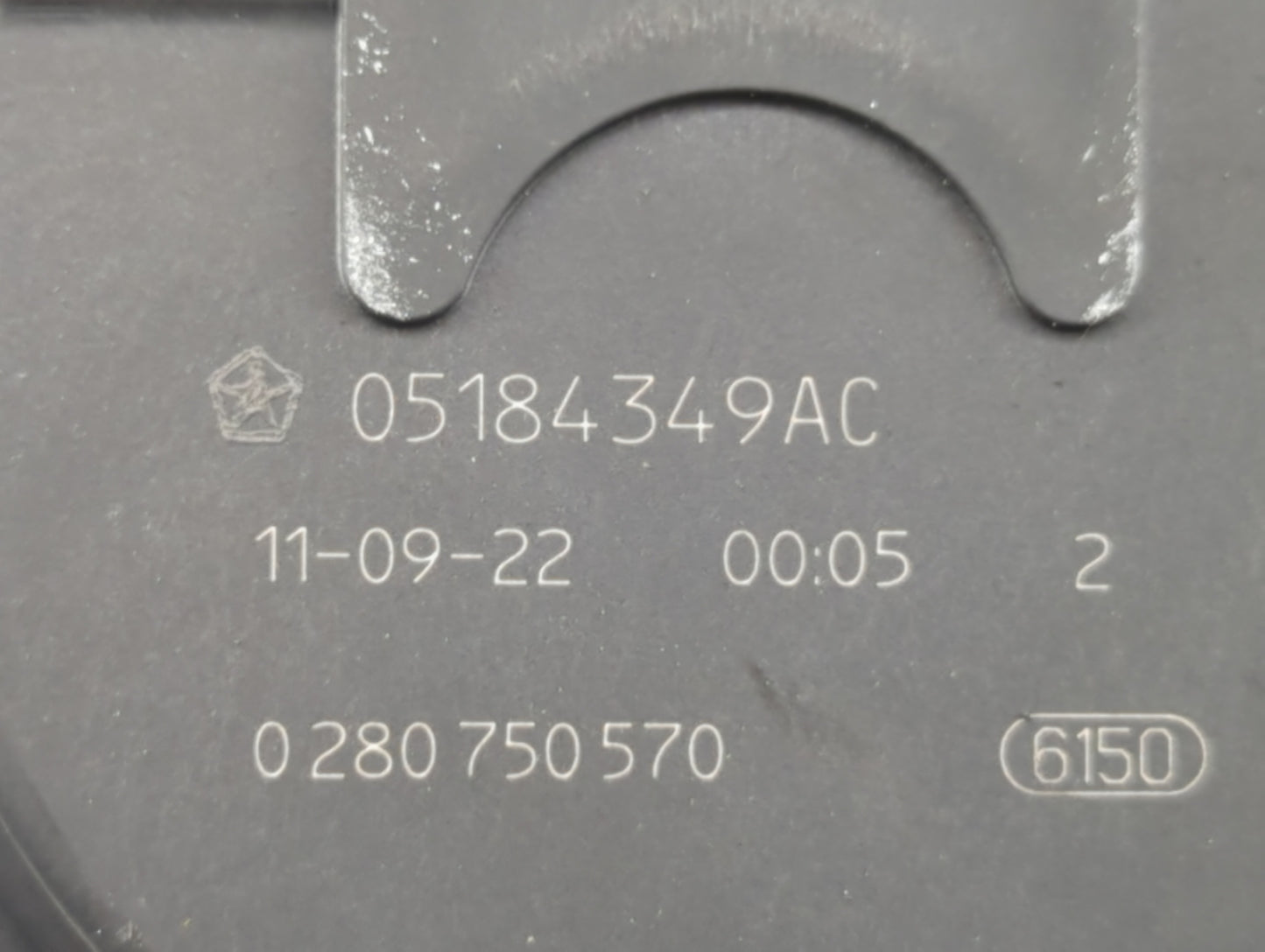 2011-2022 Jeep Grand Cherokee Throttle Body P/N:05184349AE 05184349AC Fits OEM Used Auto Parts - Oemusedautoparts1.com