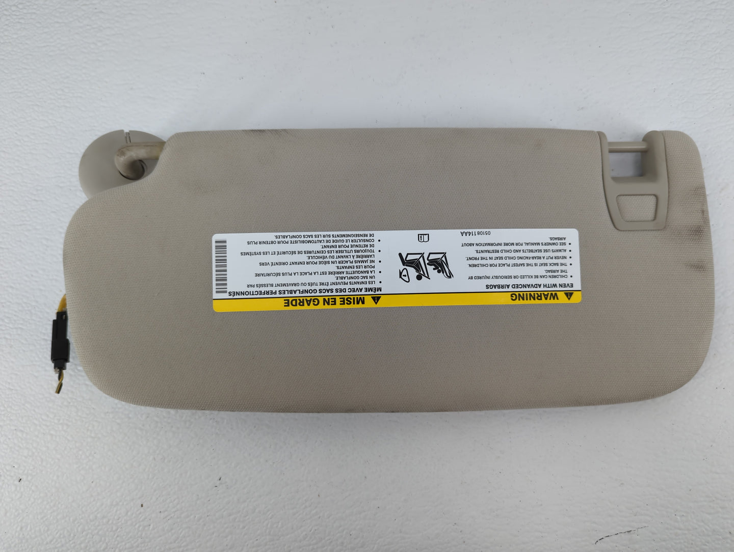 2011-2013 Jeep Grand Cherokee Sun Visor Shade Replacement Passenger Right Mirror Fits OEM Used Auto Parts - Oemusedautoparts