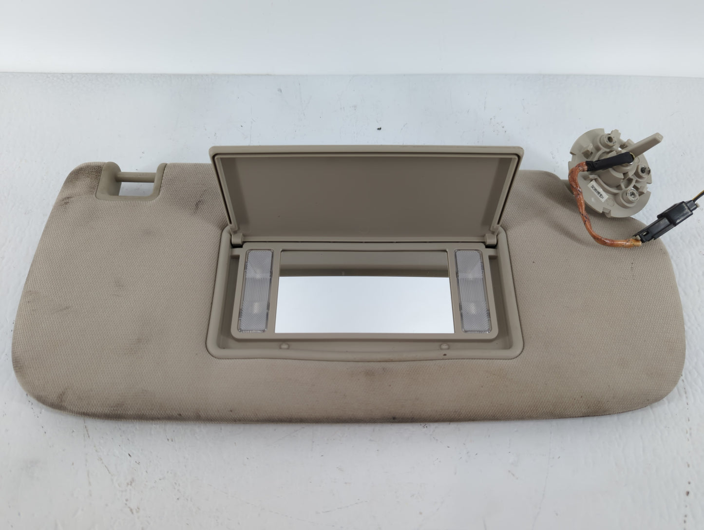 2011-2013 Jeep Grand Cherokee Sun Visor Shade Replacement Passenger Right Mirror Fits OEM Used Auto Parts - Oemusedautoparts