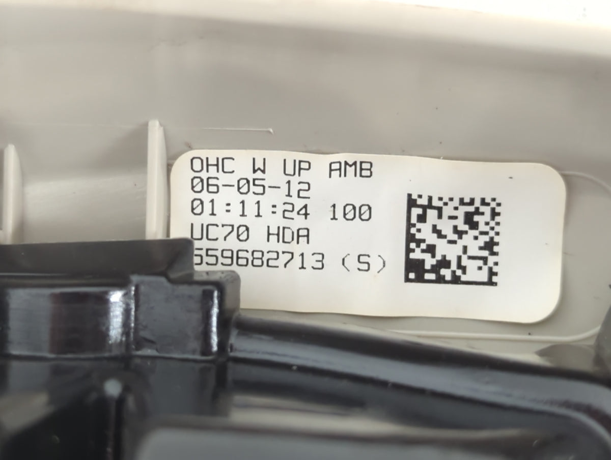 2011-2015 Jeep Grand Cherokee Overhead Roof Console 623761 - Oemusedautoparts1.com