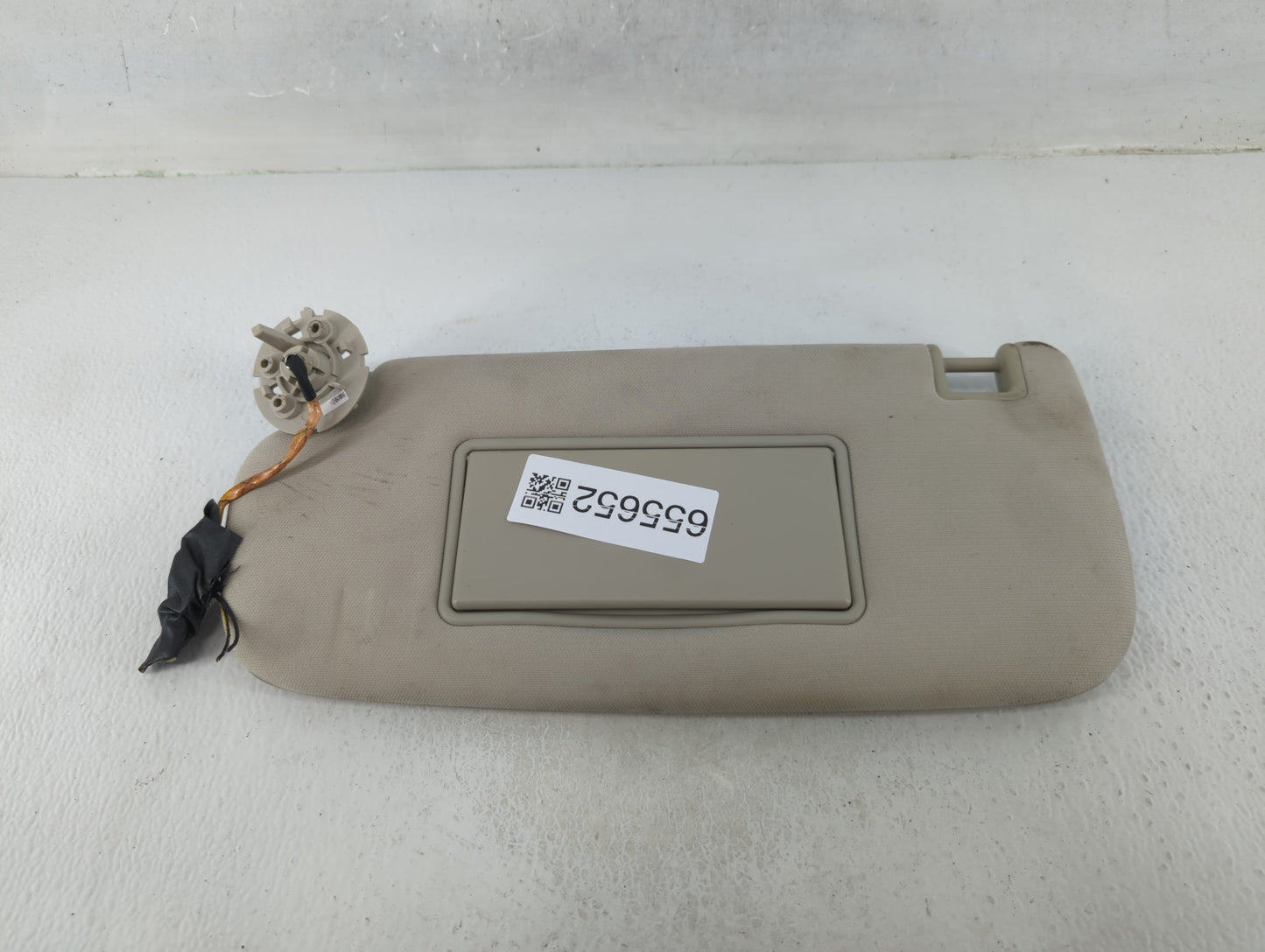 2011-2013 Jeep Grand Cherokee Sun Visor Shade Replacement Passenger Right Mirror Fits OEM Used Auto Parts - Oemusedautoparts