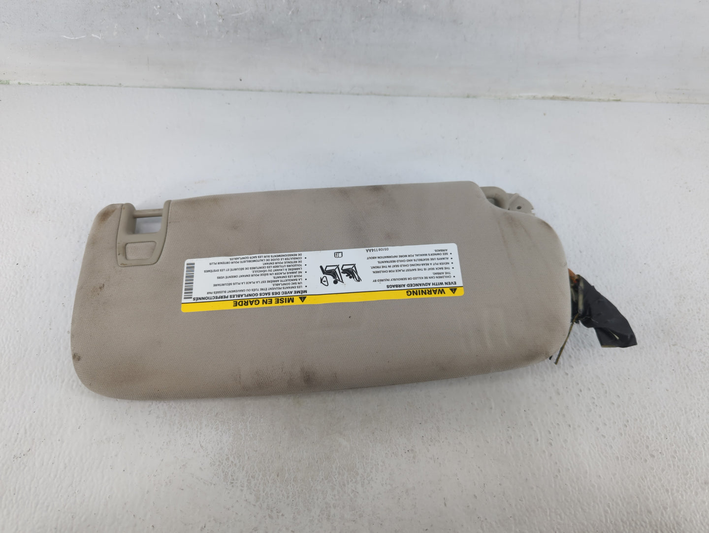 2011-2013 Jeep Grand Cherokee Sun Visor Shade Replacement Passenger Right Mirror Fits OEM Used Auto Parts - Oemusedautoparts