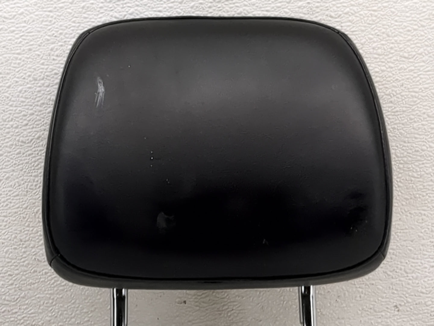 2011-2012 Jeep Grand Cherokee Headrest Head Rest Front Driver Seat Black 680234 - Oemusedautoparts1.com