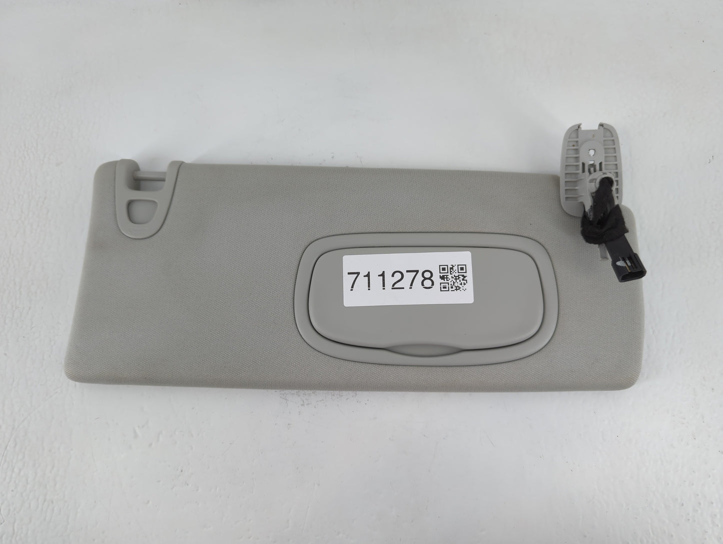 2011-2013 Jeep Grand Cherokee Sun Visor Shade Replacement Passenger Right Mirror Fits OEM Used Auto Parts - Oemusedautoparts