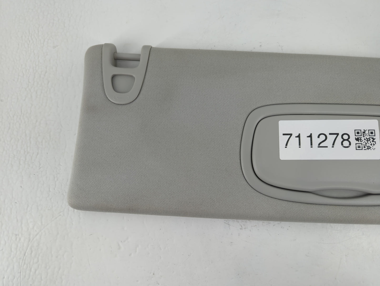 2011-2013 Jeep Grand Cherokee Sun Visor Shade Replacement Passenger Right Mirror Fits OEM Used Auto Parts - Oemusedautoparts