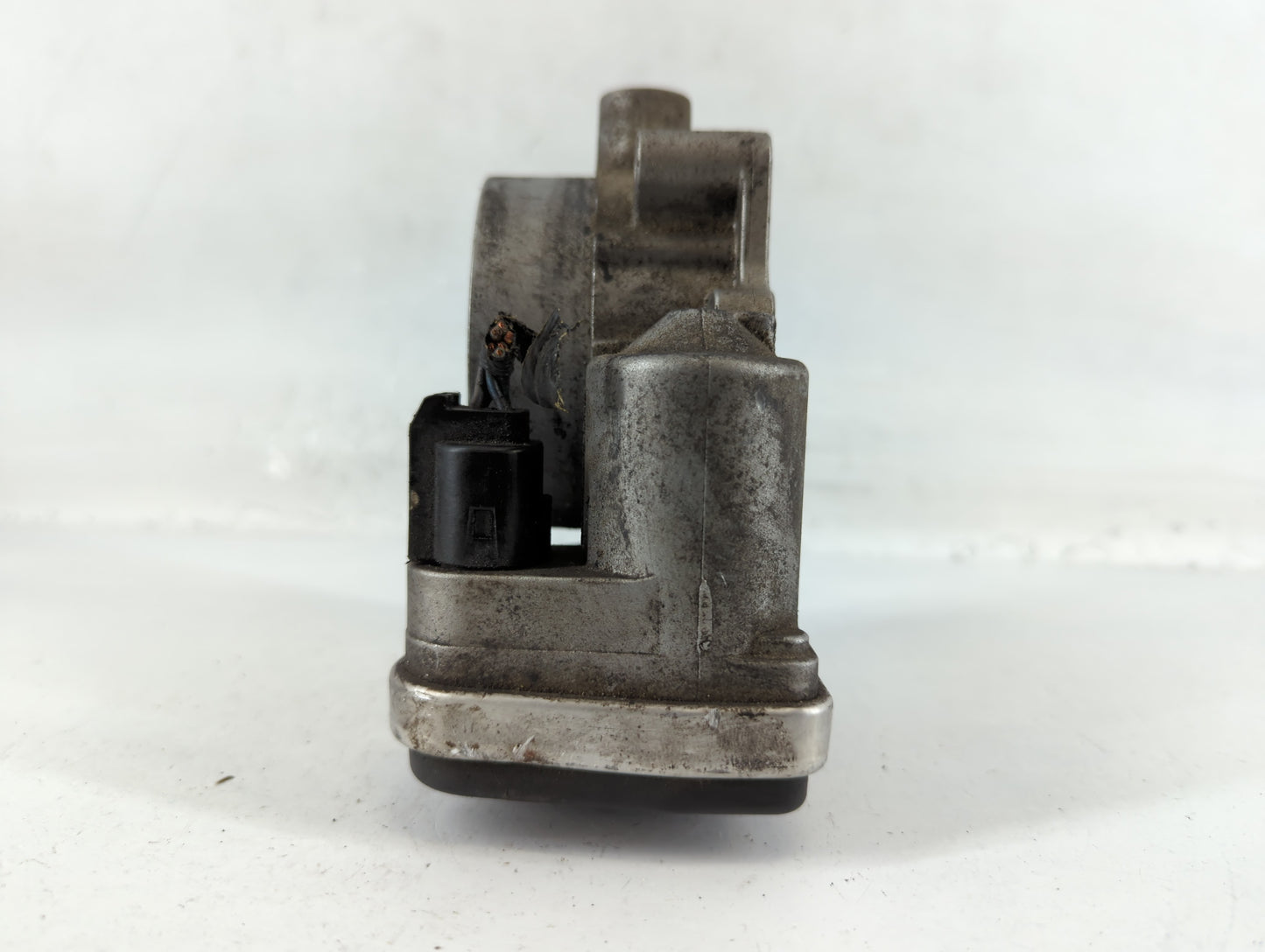 2011-2022 Jeep Grand Cherokee Throttle Body P/N:04591847AC A2C53099252 Fits OEM Used Auto Parts - Oemusedautoparts1.com