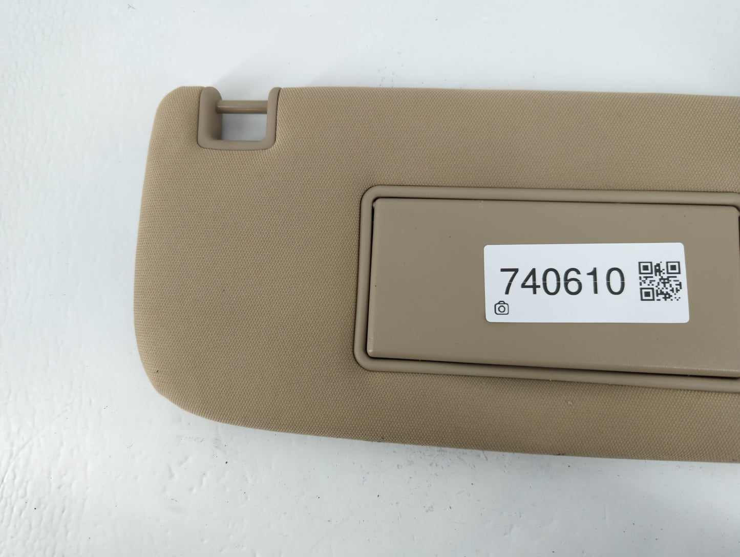 2011-2013 Jeep Grand Cherokee Sun Visor Shade Replacement Passenger Right Mirror Fits OEM Used Auto Parts - Oemusedautoparts