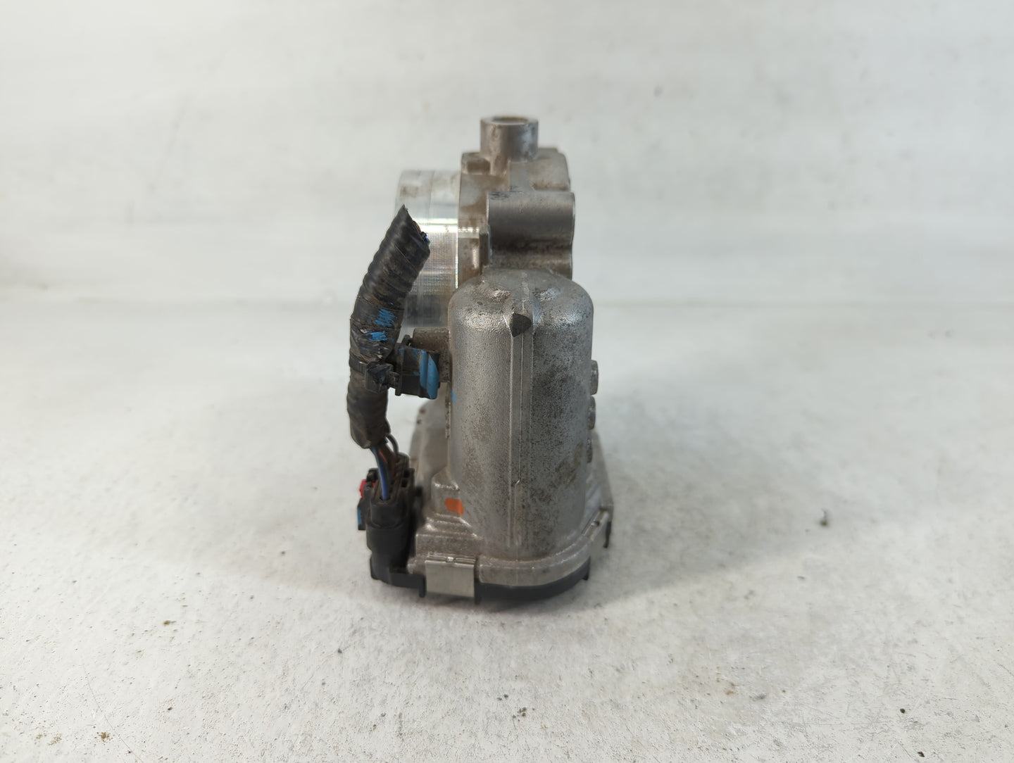 2011-2022 Jeep Grand Cherokee Throttle Body P/N:0 280 750 570 05184349AC Fits OEM Used Auto Parts - Oemusedautoparts1.com