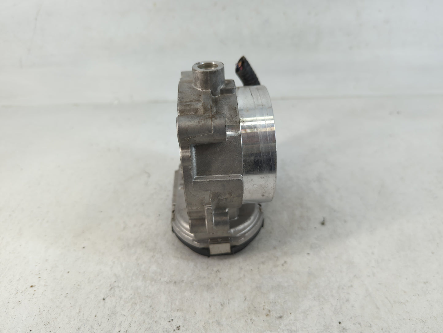 2011-2022 Jeep Grand Cherokee Throttle Body P/N:0 280 750 570 05184349AC Fits OEM Used Auto Parts - Oemusedautoparts1.com