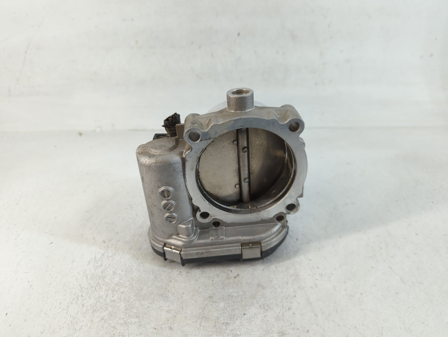 2011-2022 Jeep Grand Cherokee Throttle Body P/N:0 280 750 570 05184349AC Fits OEM Used Auto Parts - Oemusedautoparts1.com