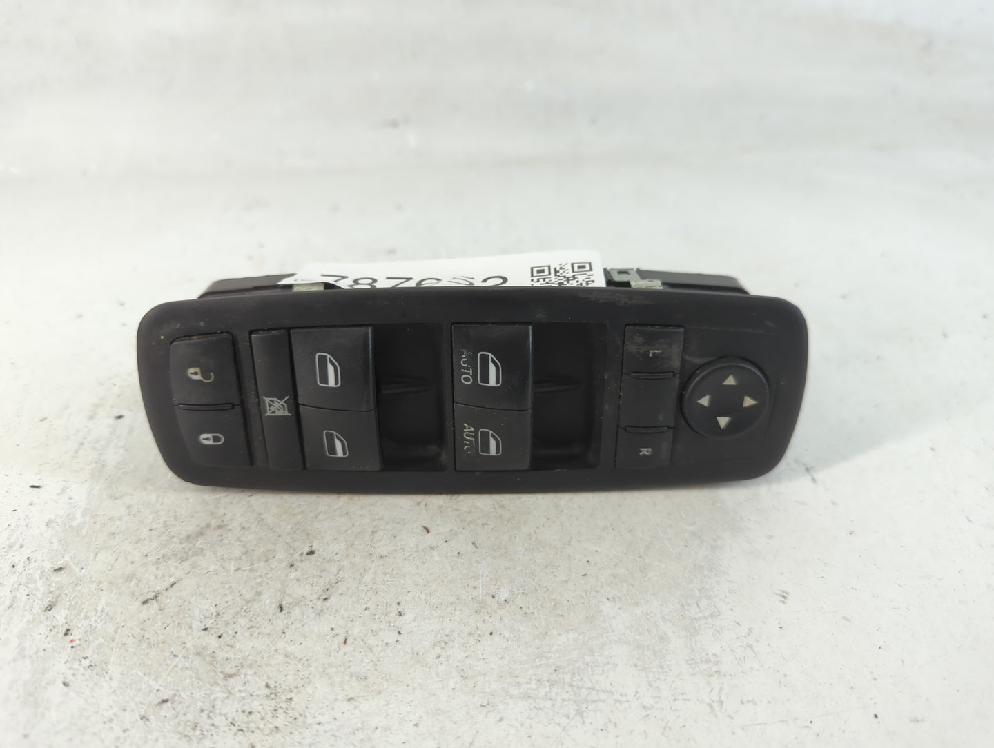 2011-2013 Jeep Grand Cherokee Master Power Window Switch Replacement Driver Side Left P/N:68030823AE Fits Fits 2011 2012 201