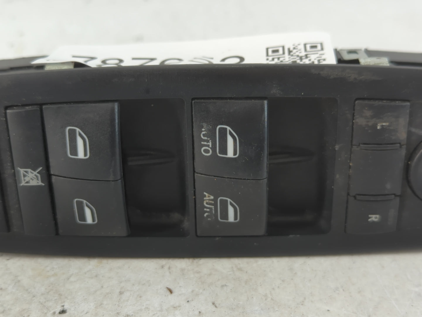 2011-2013 Jeep Grand Cherokee Master Power Window Switch Replacement Driver Side Left P/N:68030823AE Fits Fits 2011 2012 201