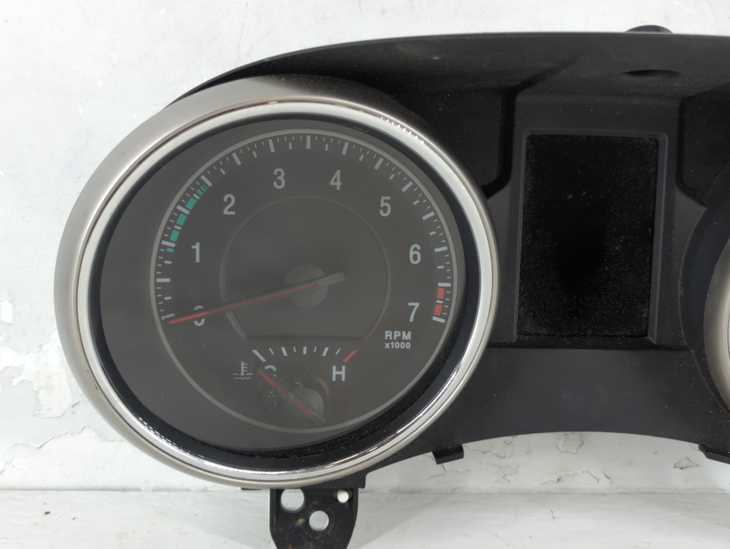 2012 Jeep Grand Cherokee Instrument Cluster Speedometer Gauges P/N:56046667AC Fits OEM Used Auto Parts - Oemusedautoparts1.c