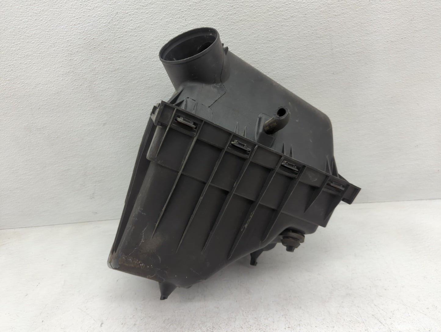 2008-2012 Jeep Liberty Air Cleaner Intake-duct Hose Tube - Oemusedautoparts1.com