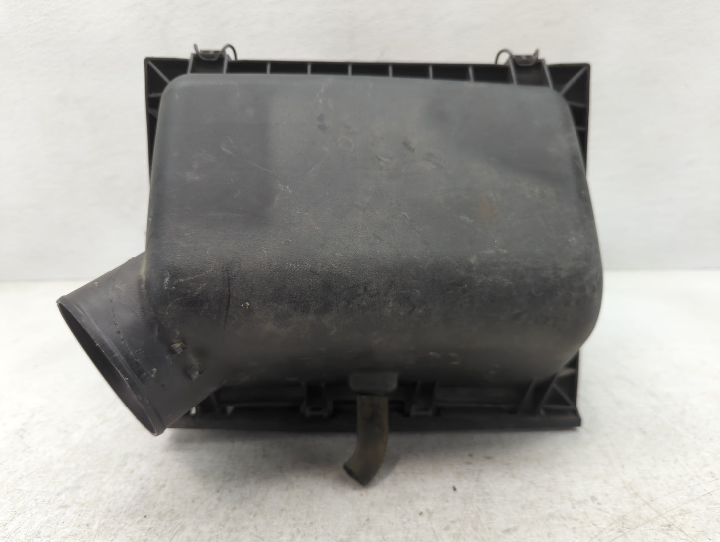 2008-2012 Jeep Liberty Air Cleaner Intake-duct Hose Tube - Oemusedautoparts1.com
