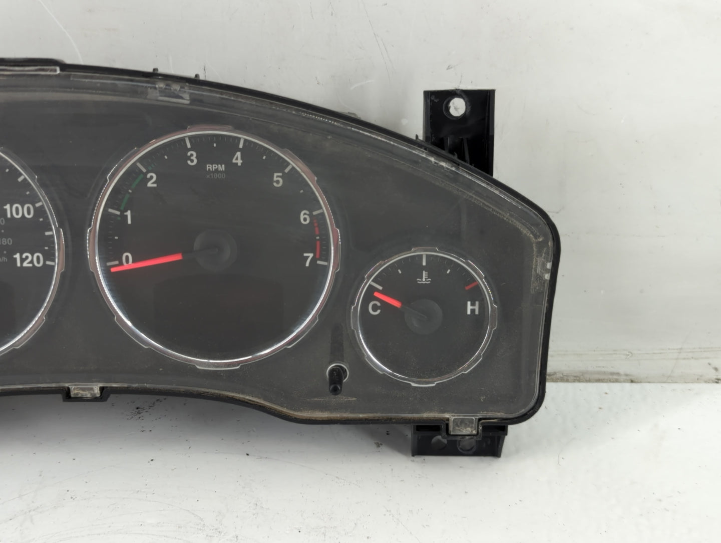 2012 Jeep Liberty Instrument Cluster Speedometer Gauges P/N:P05172921AE Fits OEM Used Auto Parts - Oemusedautoparts1.com