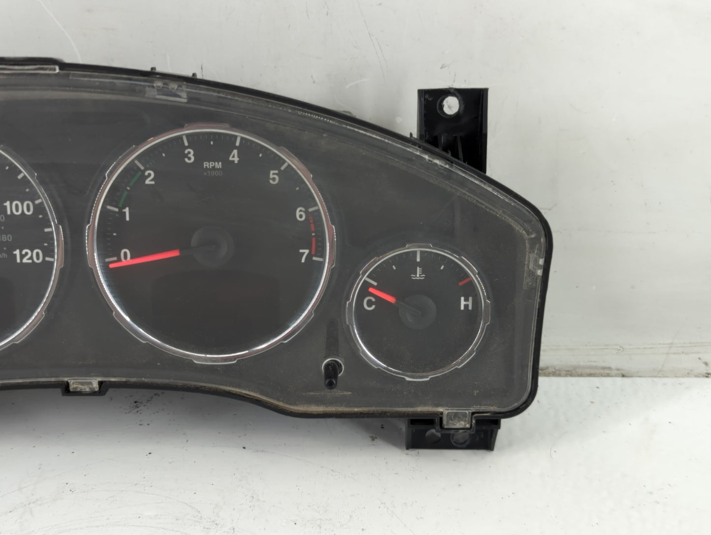 2012 Jeep Liberty Instrument Cluster Speedometer Gauges P/N:P05172921AE Fits OEM Used Auto Parts - Oemusedautoparts1.com