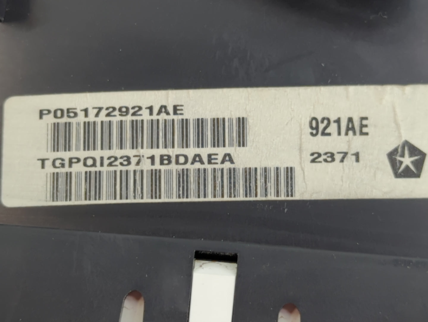 2012 Jeep Liberty Instrument Cluster Speedometer Gauges P/N:P05172921AE Fits OEM Used Auto Parts - Oemusedautoparts1.com