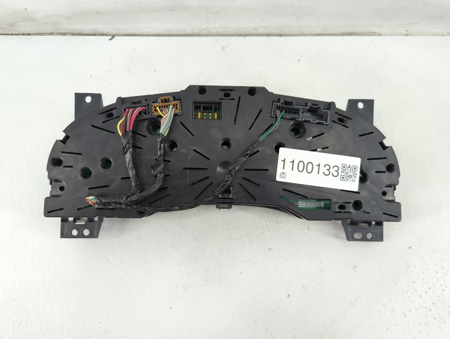2012 Jeep Liberty Instrument Cluster Speedometer Gauges P/N:P05172921AE Fits OEM Used Auto Parts - Oemusedautoparts1.com