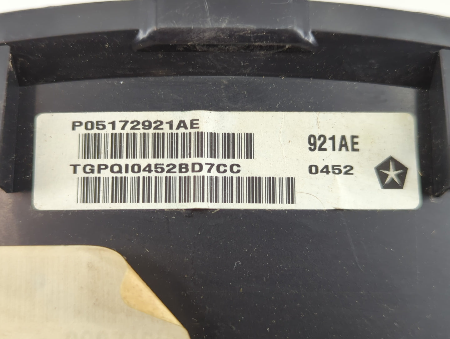 2012 Jeep Liberty Instrument Cluster Speedometer Gauges P/N:P05172921AE Fits OEM Used Auto Parts - Oemusedautoparts1.com