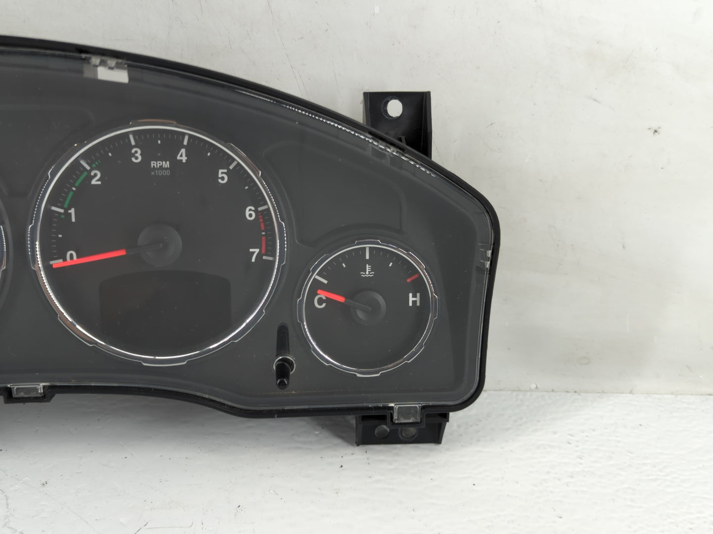 2012 Jeep Liberty Instrument Cluster Speedometer Gauges P/N:P05172921AE Miles: Fits OEM Used Auto Parts - Oemusedautoparts1.