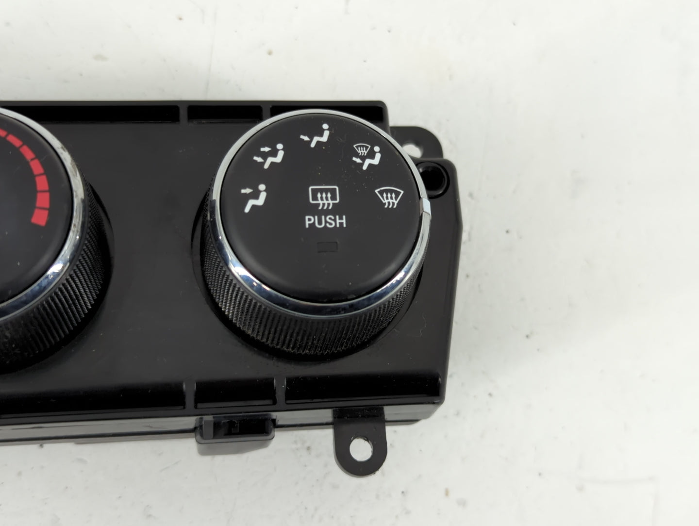 2010-2012 Jeep Liberty Climate Control Module Temperature AC/Heater Replacement P/N:P55111943AE Fits Fits 2010 2011 2012 OEM