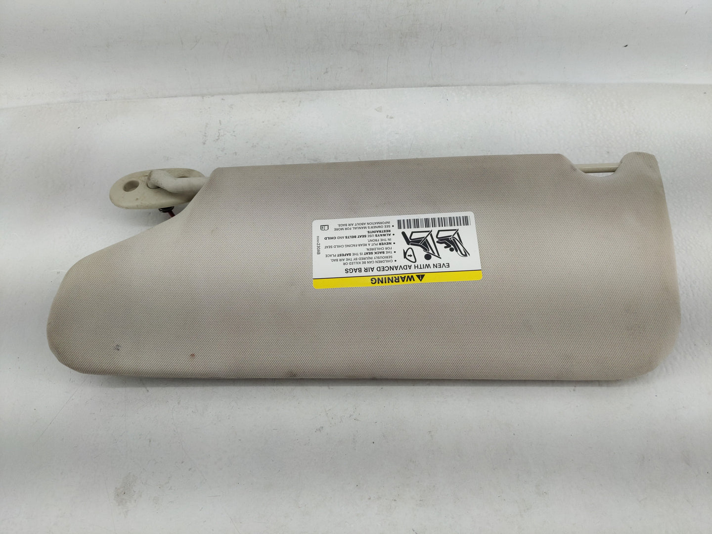 2008-2012 Jeep Liberty Sun Visor Shade Replacement Passenger Right Mirror Fits Fits 2008 2009 2010 2011 2012 OEM Used Auto P