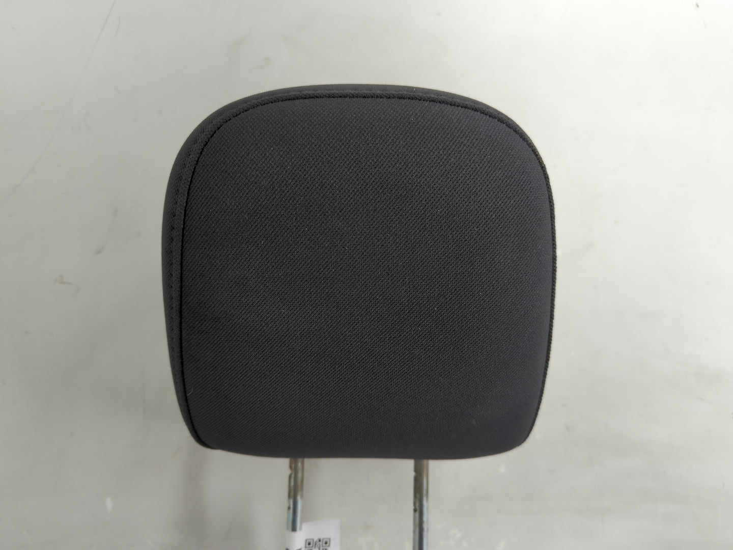 Jeep Liberty Headrest Head Rest Front Driver Passenger Seat Black - Oemusedautoparts1.com