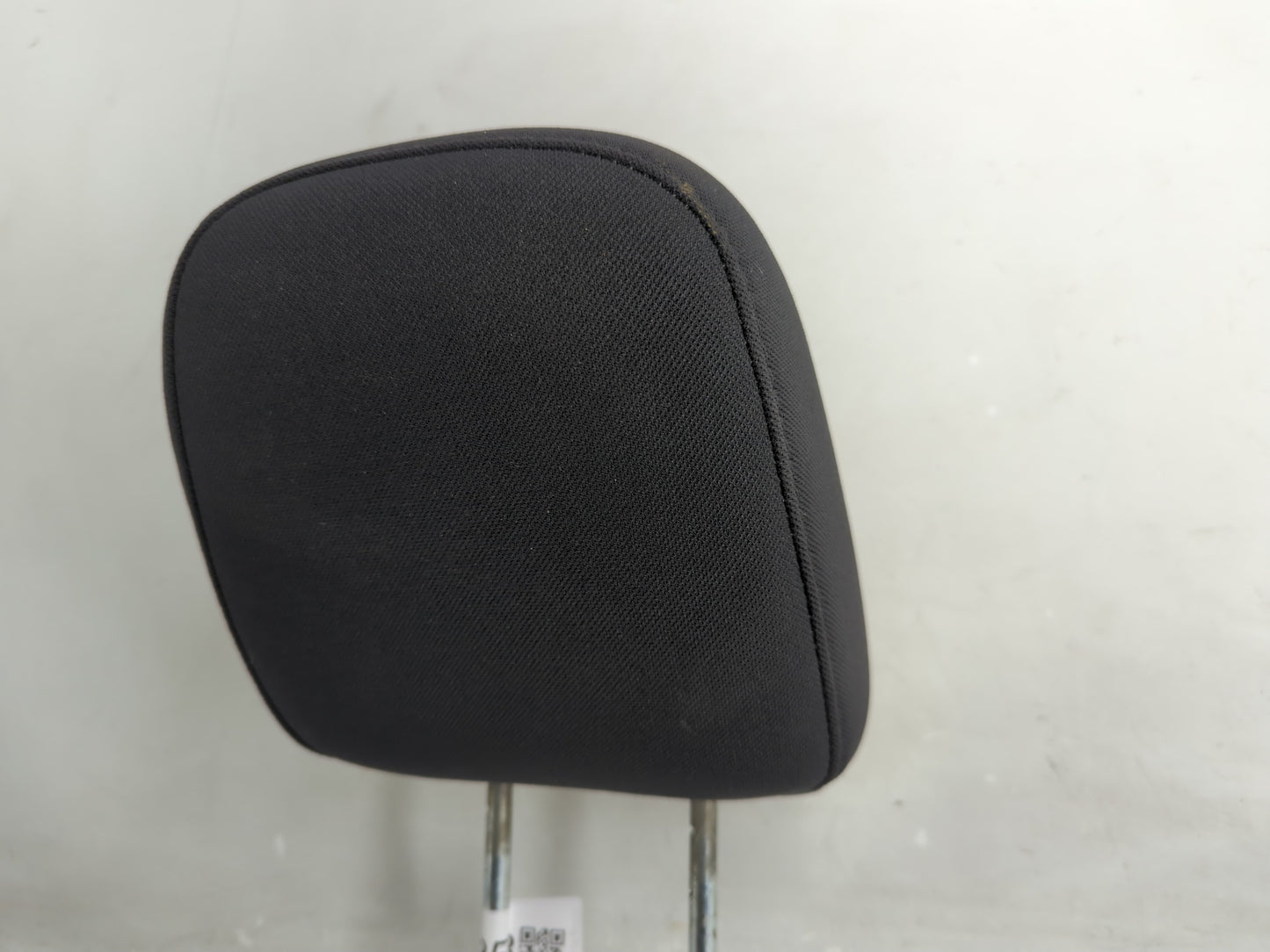 Jeep Liberty Headrest Head Rest Front Driver Passenger Seat Black - Oemusedautoparts1.com