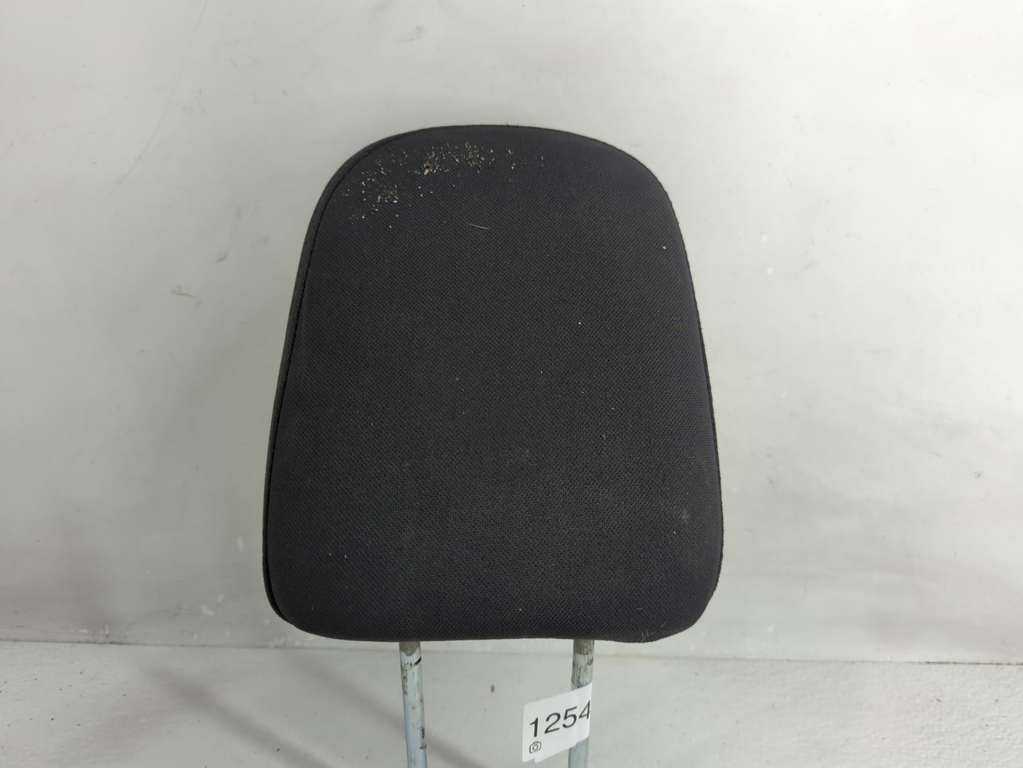 Jeep Liberty Headrest Head Rest Front Driver Passenger Seat Black - Oemusedautoparts1.com