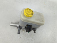 2012-2012 Jeep Liberty Brake Master Cylinder 1277641 - Oemusedautoparts1.com