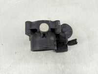 2007-2012 Jeep Liberty Throttle Body P/N:0 280 750 203 04861661AB Fits Fits 2007 2008 2009 2010 2011 2012 OEM Used Auto Part