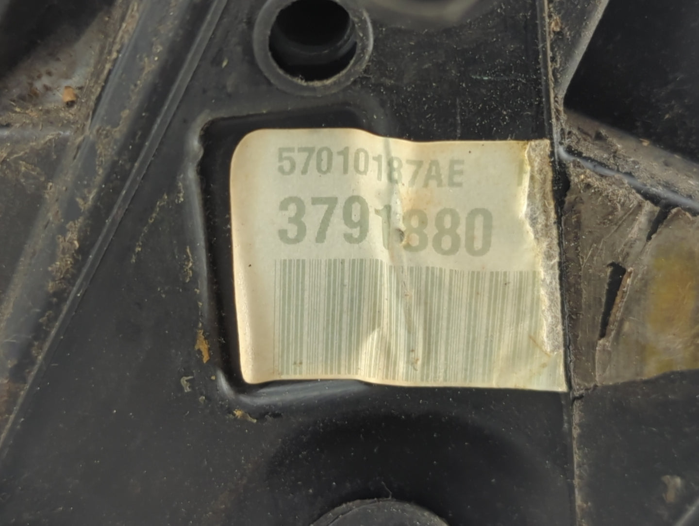 2008-2012 Jeep Liberty Driver Side View Mirror - Left Door Mirror OEM Used - Oemusedautoparts1.com