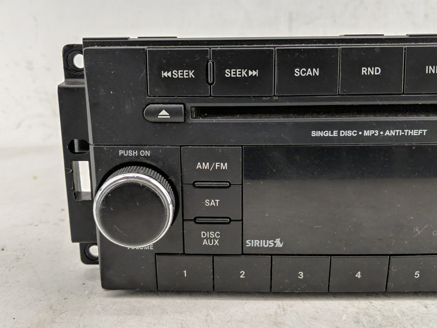 2012 Jeep Liberty Radio AM FM Cd Player Receiver Replacement P/N:P05091164AB Fits Fits 2013 2014 OEM Used Auto Parts - Oemus