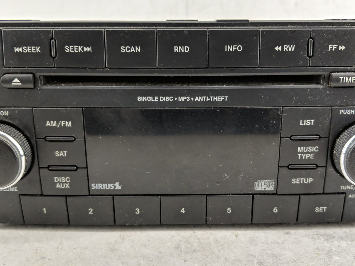 2012 Jeep Liberty Radio AM FM Cd Player Receiver Replacement P/N:P05091164AB Fits Fits 2013 2014 OEM Used Auto Parts - Oemus