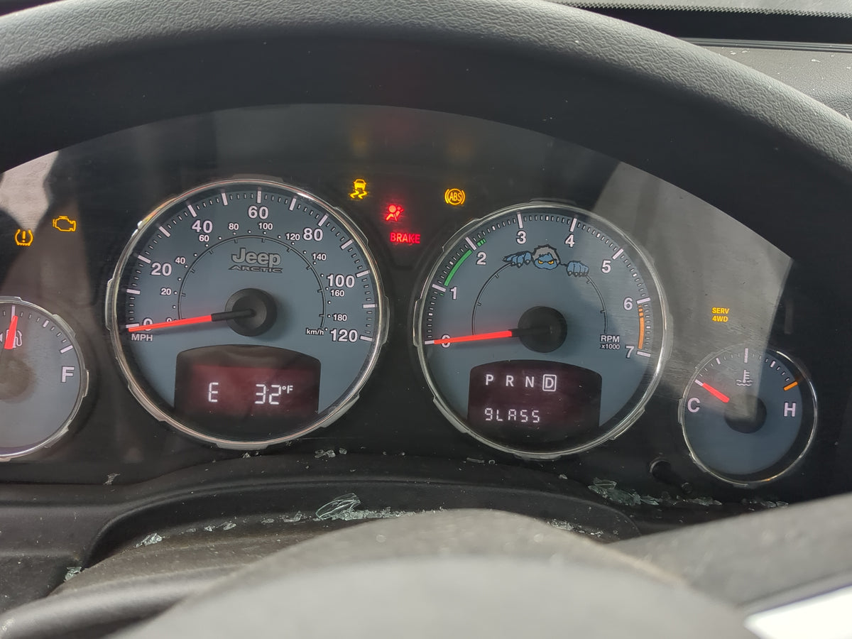 2012 Jeep Liberty Instrument Cluster Speedometer Gauges Miles:227K Fits OEM Used Auto Parts - Oemusedautoparts1.com