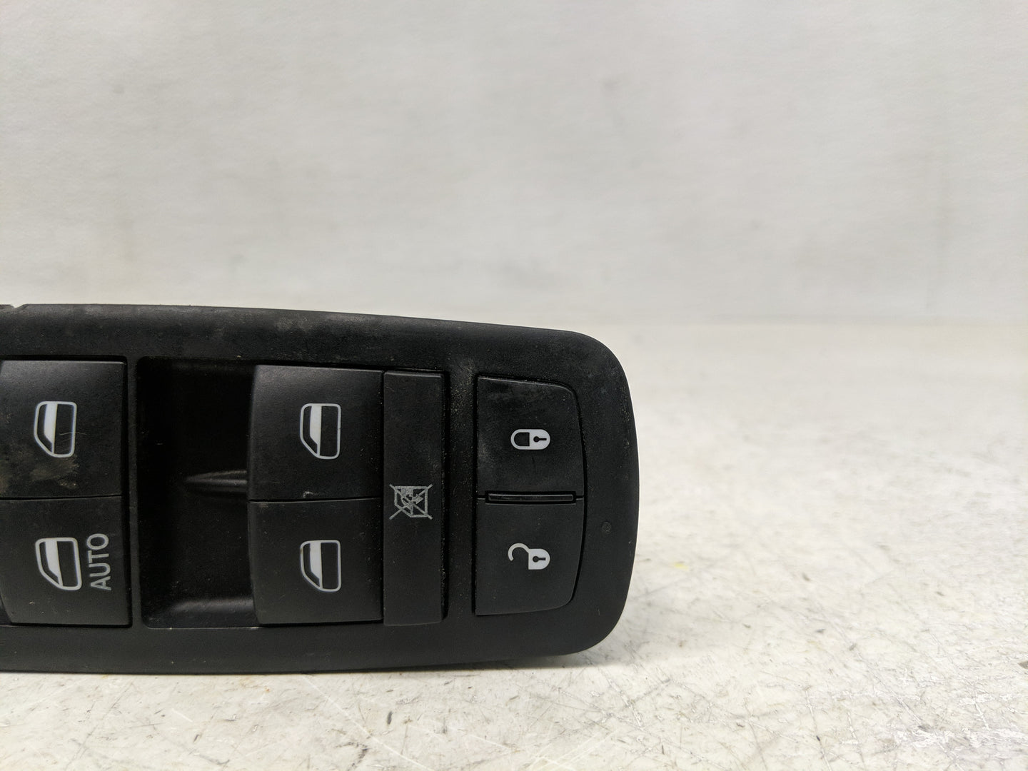2008-2012 Jeep Liberty Master Power Window Switch Replacement Driver Side Left P/N:04602 632AG Fits OEM Used Auto Parts - Oe