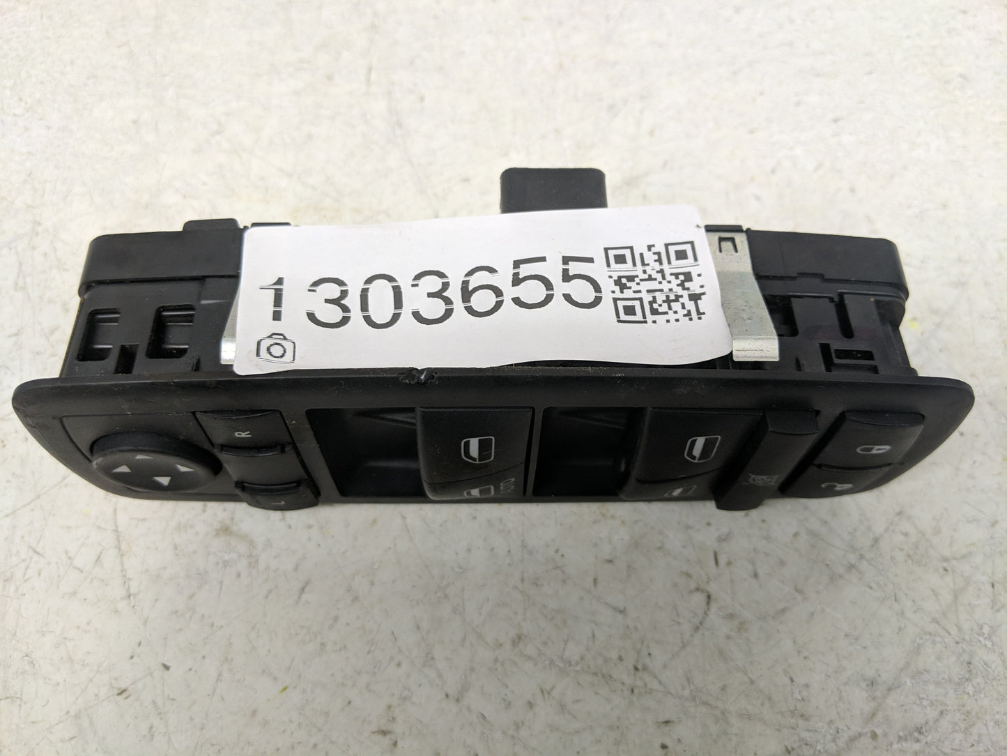 2008-2012 Jeep Liberty Master Power Window Switch Replacement Driver Side Left P/N:04602 632AG Fits OEM Used Auto Parts - Oe