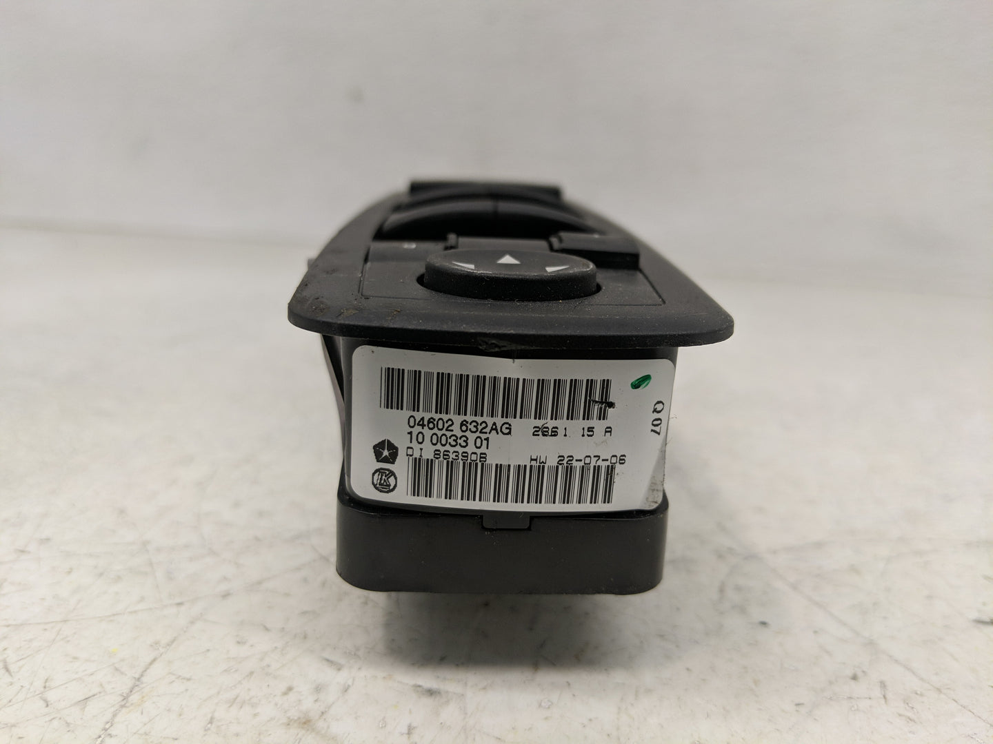 2008-2012 Jeep Liberty Master Power Window Switch Replacement Driver Side Left P/N:04602 632AG Fits OEM Used Auto Parts - Oe