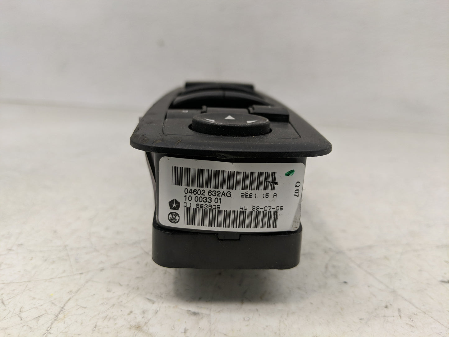 2008-2012 Jeep Liberty Master Power Window Switch Replacement Driver Side Left P/N:04602 632AG Fits OEM Used Auto Parts - Oe