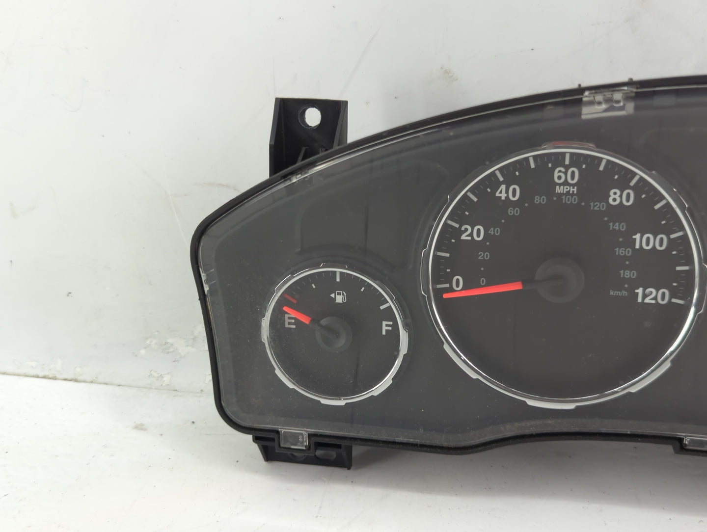 2012 Jeep Liberty Instrument Cluster Speedometer Gauges P/N:05172920AE Fits OEM Used Auto Parts - Oemusedautoparts1.com
