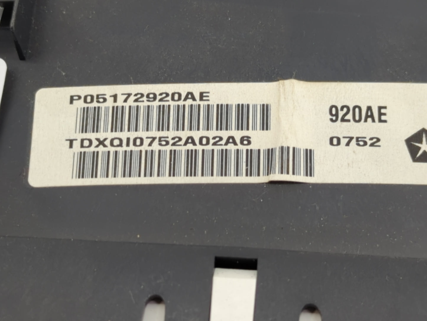 2012 Jeep Liberty Instrument Cluster Speedometer Gauges P/N:05172920AE Fits OEM Used Auto Parts - Oemusedautoparts1.com