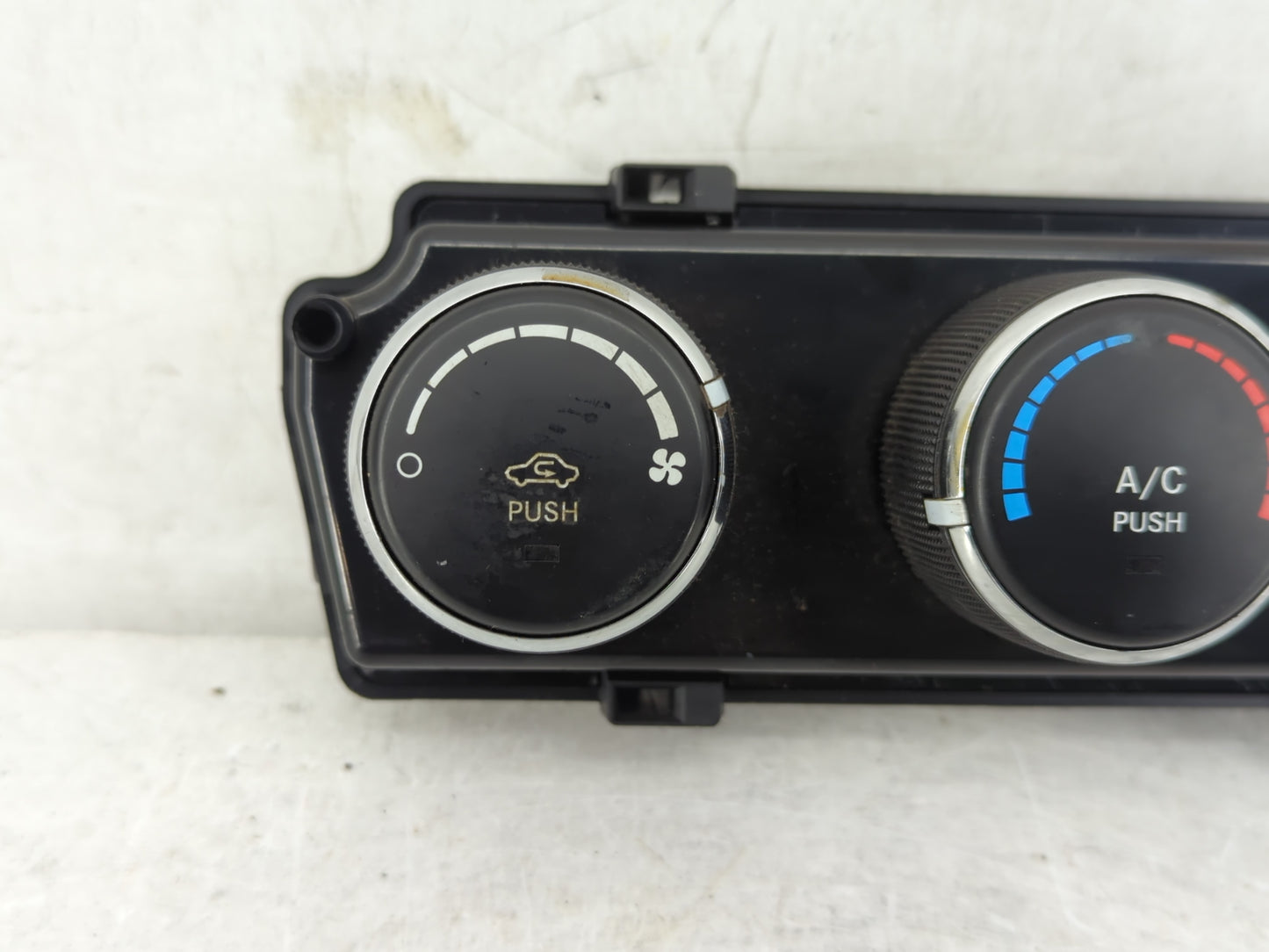 2010-2012 Jeep Liberty Climate Control Module Temperature AC/Heater Replacement P/N:55111943AE Fits Fits 2010 2011 2012 OEM 