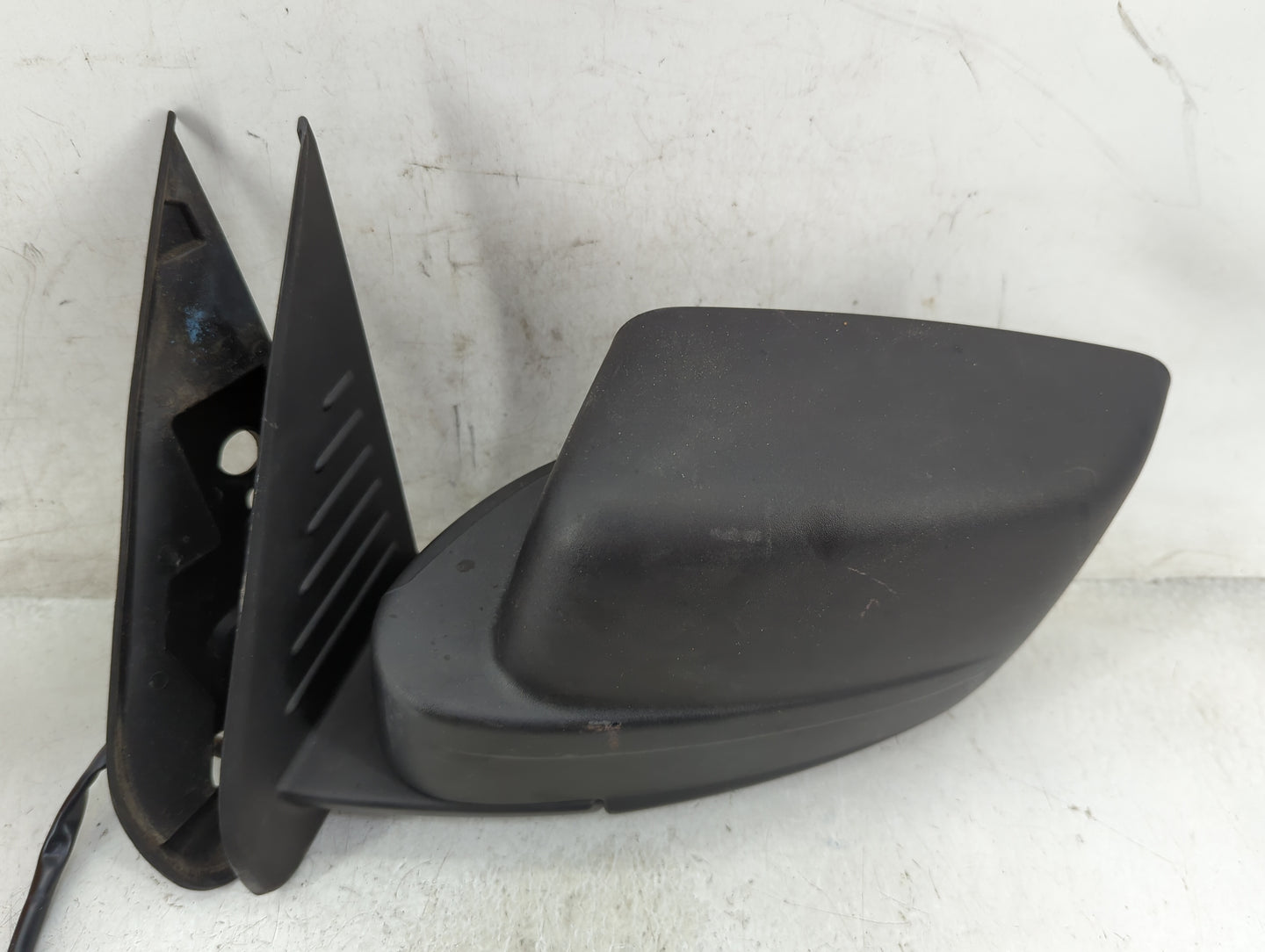 2008-2012 Jeep Liberty Driver Side View Mirror - Left Door Mirror OEM Used - Oemusedautoparts1.com