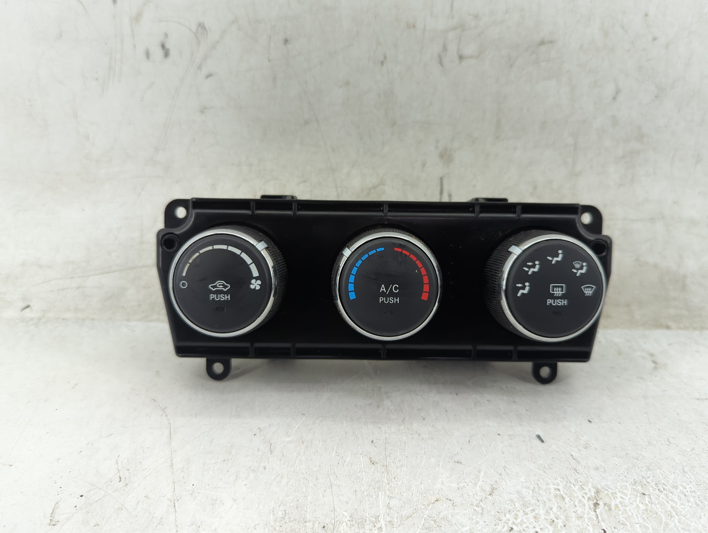 2010-2012 Jeep Liberty Climate Control Module Temperature AC/Heater Replacement P/N:P55111943AE Fits Fits 2010 2011 2012 OEM