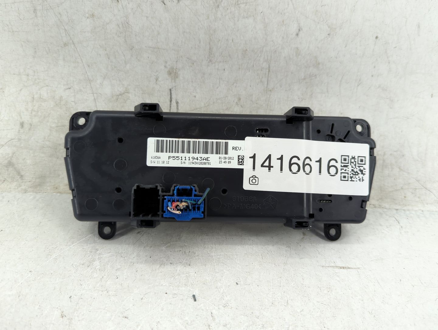 2010-2012 Jeep Liberty Climate Control Module Temperature AC/Heater Replacement P/N:P55111943AE Fits Fits 2010 2011 2012 OEM