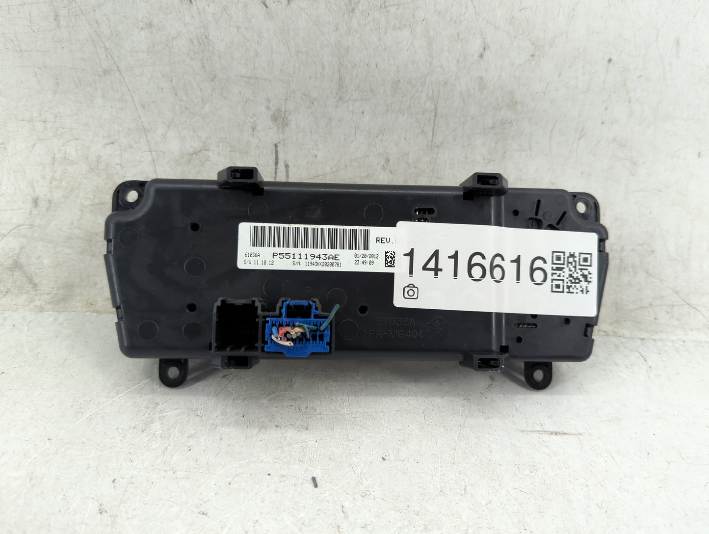 2010-2012 Jeep Liberty Climate Control Module Temperature AC/Heater Replacement P/N:P55111943AE Fits Fits 2010 2011 2012 OEM