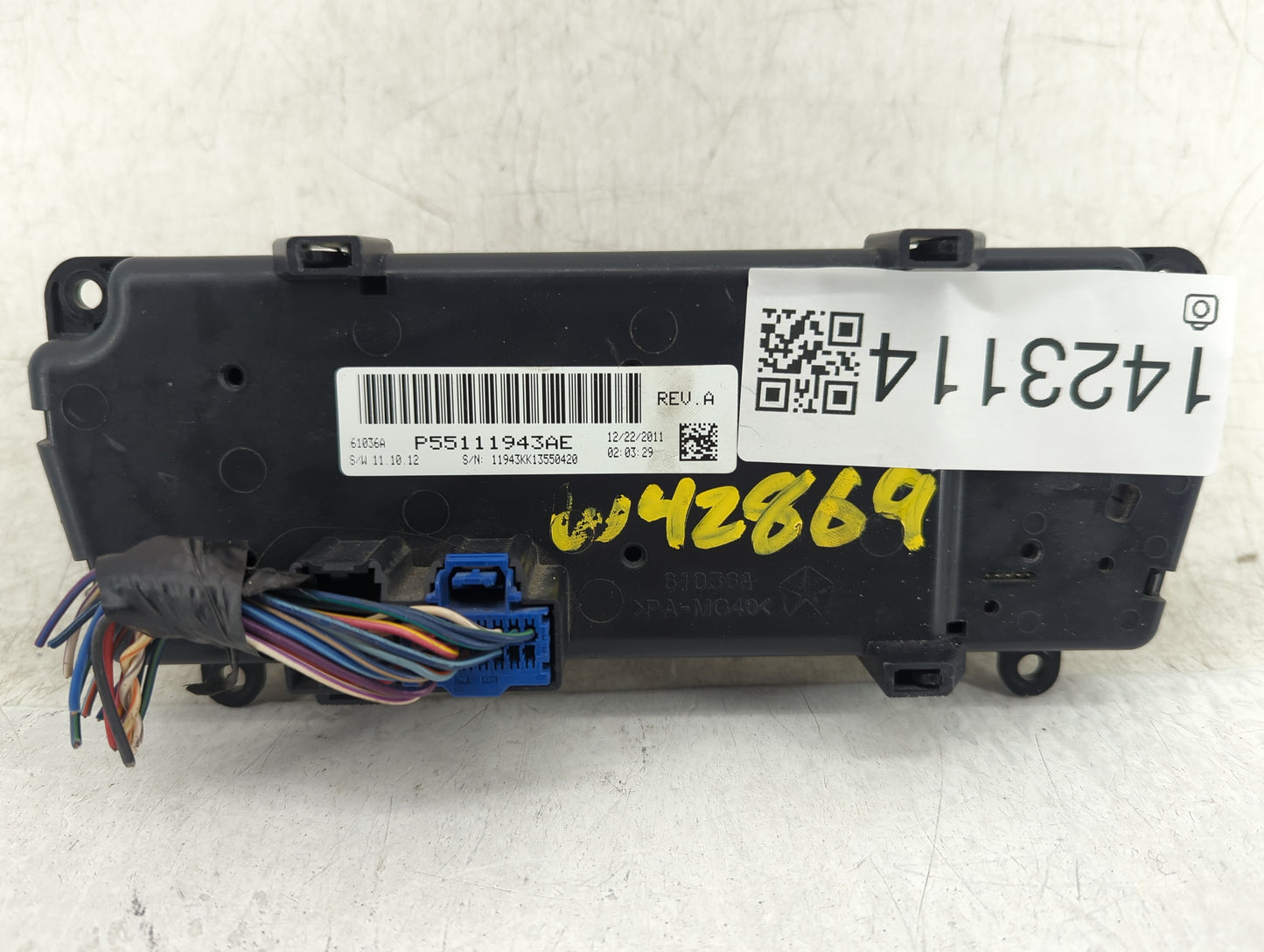 2010-2012 Jeep Liberty Climate Control Module Temperature AC/Heater Replacement P/N:P55111943AE Fits Fits 2010 2011 2012 OEM